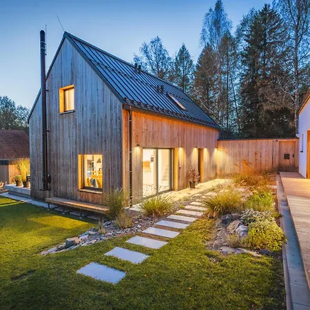 Jiná Báseň Prázdninový dům