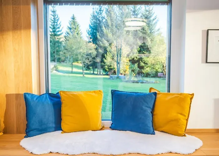 Prázdninový dům Jiná Báseň *